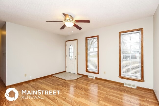 201 S Ellison Way in Independence, MO - Building Photo - Building Photo