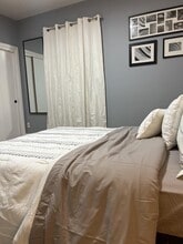 508 Elm St, Unit 2R in Woonsocket, RI - Building Photo - Building Photo