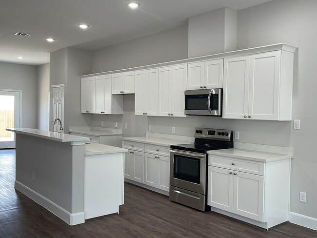 798 Rd 5702 in Cleveland, TX - Building Photo - Building Photo