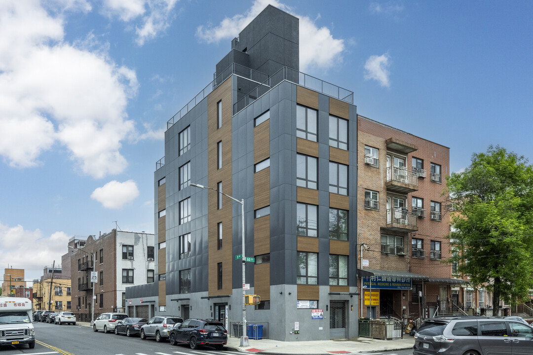 901 60th St in Brooklyn, NY - Building Photo