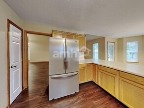 464 E Quail Wood Ln in Westfield, IN - Foto de edificio - Building Photo