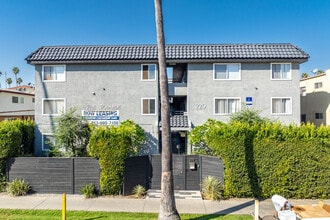 229 S. Normandie Ave. in Los Angeles, CA - Building Photo - Building Photo