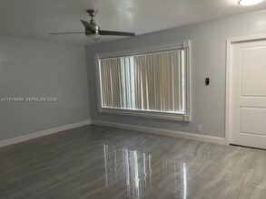 7520 NW 44th Ct in Coral Springs, FL - Building Photo - Building Photo