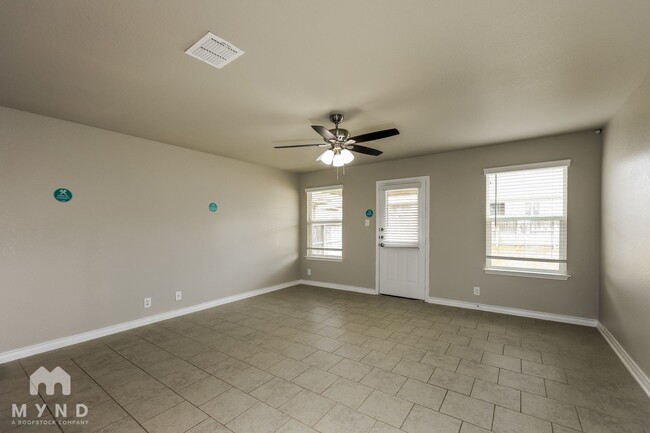 15453 Bobwhite Quail in San Antonio, TX - Building Photo - Building Photo