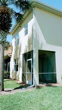 9813 Quinta Artesa Way in Ft. Myers, FL - Building Photo - Building Photo