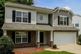 1215 Ben Livingston Rd in Charlotte, NC - Building Photo - Building Photo