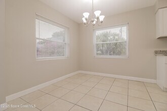 935 S Courtenay Pkwy in Merritt Island, FL - Building Photo - Building Photo