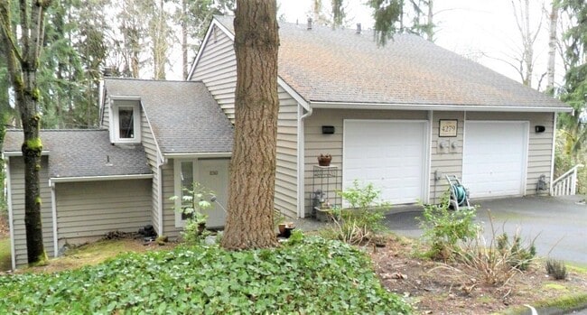 property at 4279 152nd Ct SE