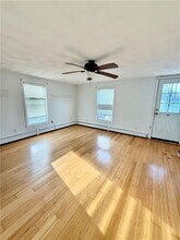 39 Congdon St in Narragansett, RI - Building Photo - Building Photo