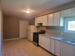 14802 Cooper Ave in Harvey, IL - Building Photo - Building Photo