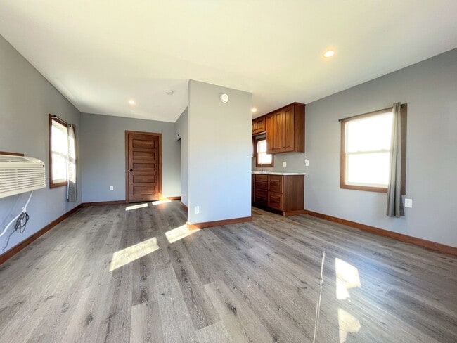 337 Liberty St in Hutchinson, KS - Building Photo - Building Photo