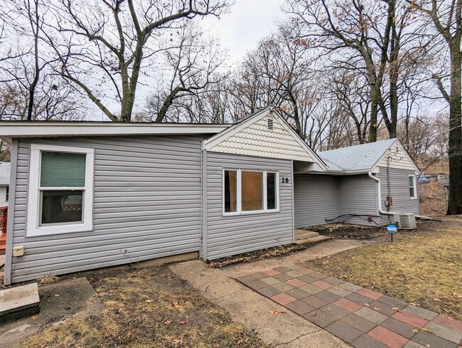 property at 28 Glen Ave