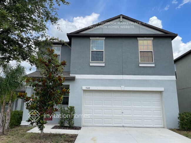 property at 15618 Greenleaf Bay St