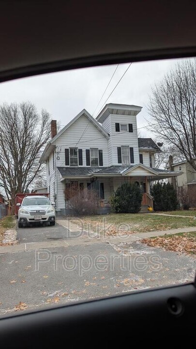 91 Wall St in Auburn, NY - Building Photo