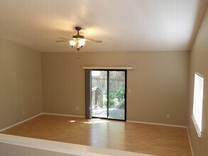 1757 Kildare Dr in Redding, CA - Building Photo - Building Photo