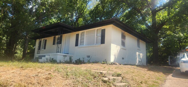 1847 Gregory Ave in Memphis, TN - Building Photo - Building Photo