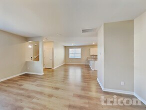 1507 Ashgrove Pl in Lebanon, TN - Foto de edificio - Building Photo