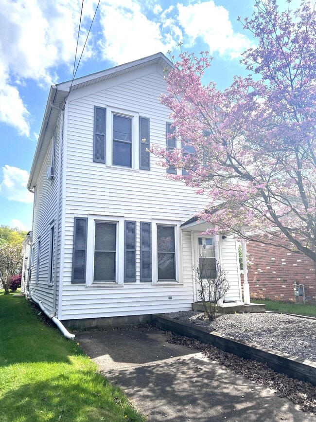 property at 124 Rexford St