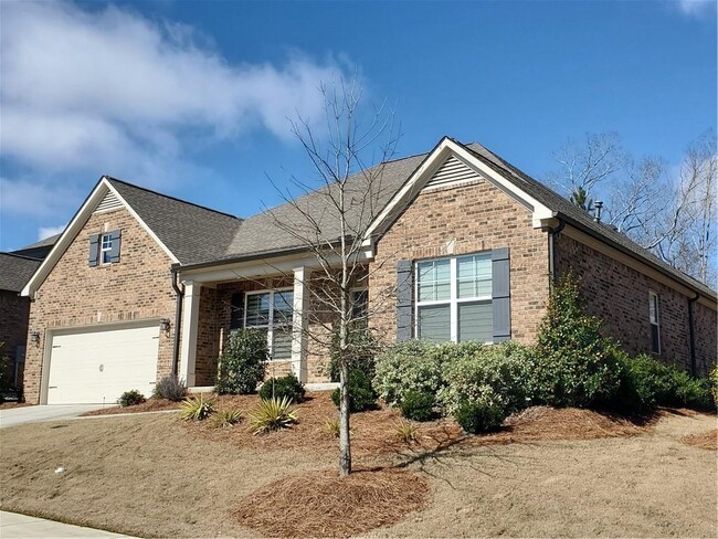 2766 Bungalow Pl in Buford, GA - Foto de edificio - Building Photo