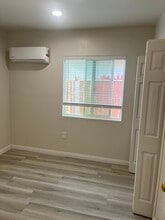 1117 N Sycamore Ave in Rialto, CA - Foto de edificio - Building Photo