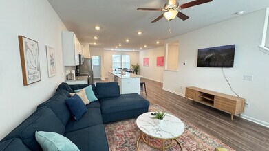 153 Roxanne Dr in Goose Creek, SC - Building Photo - Building Photo