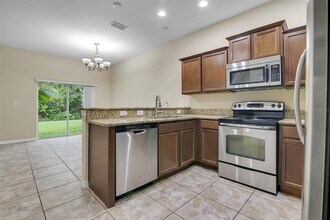 11179 Savannah Landing Cir in Orlando, FL - Building Photo - Building Photo