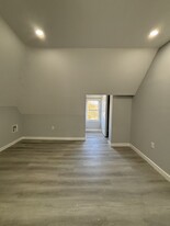 354 S 10th St, Unit 3 in Newark, NJ - Building Photo - Building Photo