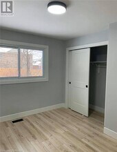 210 Margaret Ave in Kitchener, ON - Building Photo - Building Photo