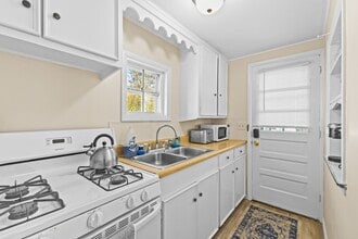 9 Lafountain St in Burlington, VT - Building Photo - Building Photo