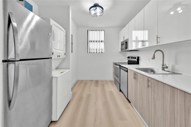 1119 SW 6th St in Miami, FL - Building Photo - Building Photo