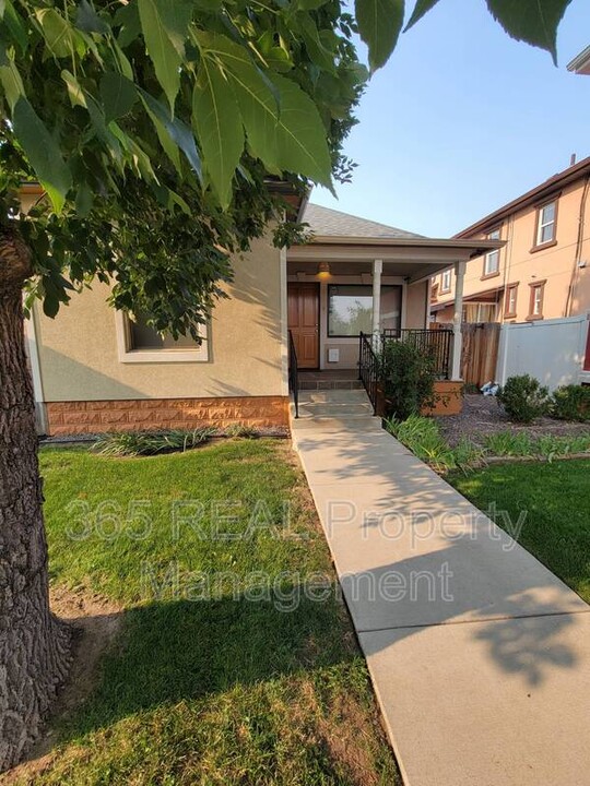 1503 9th St in Greeley, CO - Building Photo
