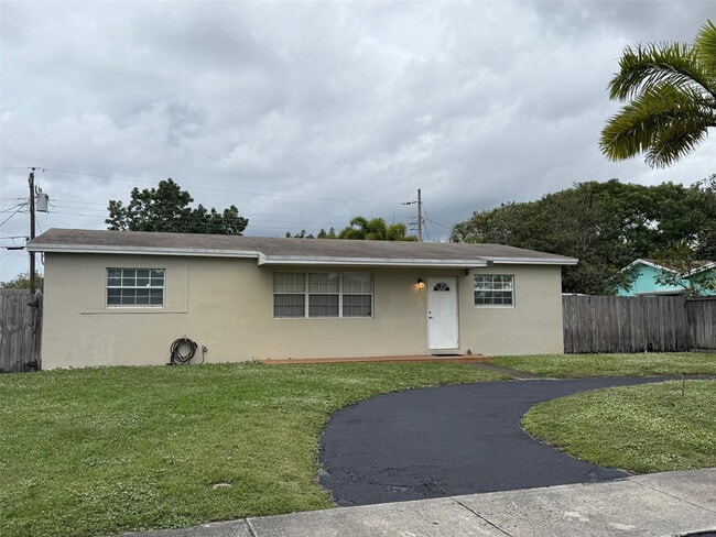 property at 330 N 65th Way