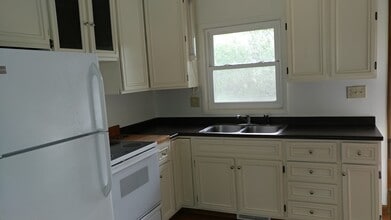 208 17th Ave N in Onalaska, WI - Foto de edificio - Building Photo