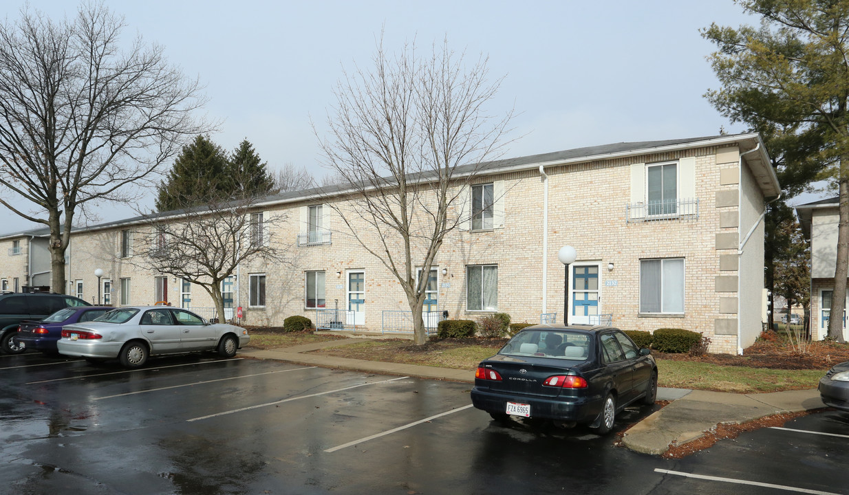 Maple Canyon Village Apartments in Columbus, OH - Foto de edificio