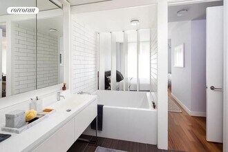 15 William St in New York, NY - Building Photo - Building Photo