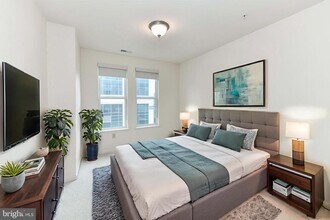 2665 Prosperity Ave in Fairfax, VA - Building Photo - Building Photo