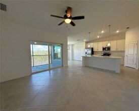 14271 Heritage Landing Blvd, Unit 07306 in Punta Gorda, FL - Building Photo - Building Photo