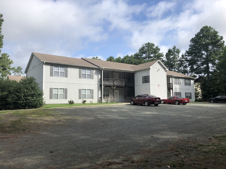 Edgewood Bridge Apartments in Butner, NC - Building Photo