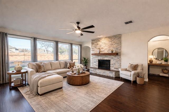 property at 7236 Tolosa