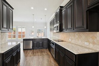 5805 Canyon Oaks Ln in Fort Worth, TX - Building Photo - Building Photo