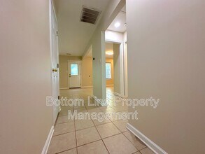 3227 Lake Dr in Charlotte, NC - Building Photo - Building Photo