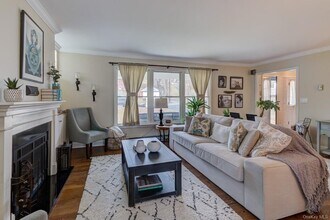 3 Vinebrook Ave in Cornwall On Hudson, NY - Building Photo - Building Photo