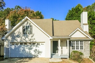 252 Hillcrest Ridge in Canton, GA - Building Photo