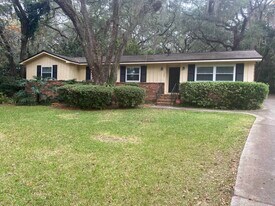 1504 Sunset Ln in Tallahassee, FL - Building Photo