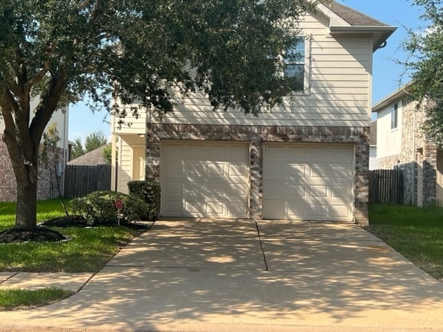 property at 6847 Arrow chase Ct