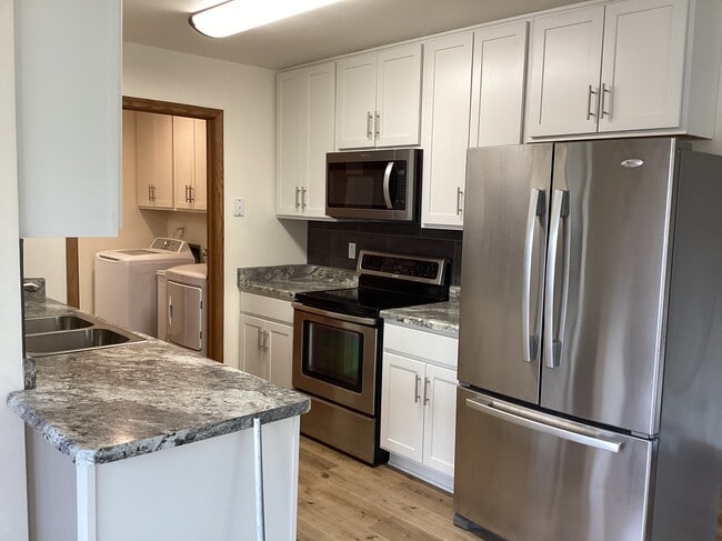 2305 Parmenter St, Unit Apt