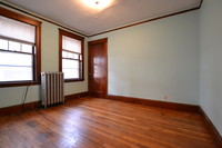 45 Champney St, Unit 1 in Boston, MA - Foto de edificio - Building Photo