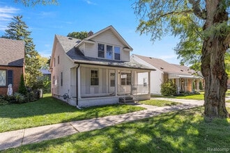 3369 Pelham St in Dearborn, MI - Building Photo - Building Photo
