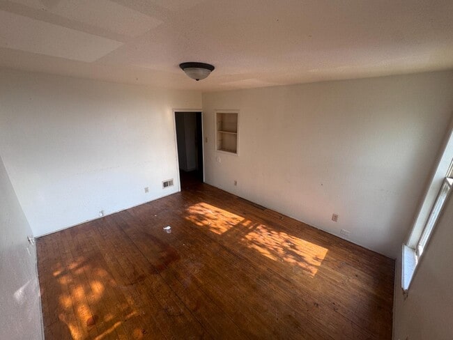 307 W 4th St in Duluth, MN - Building Photo - Building Photo