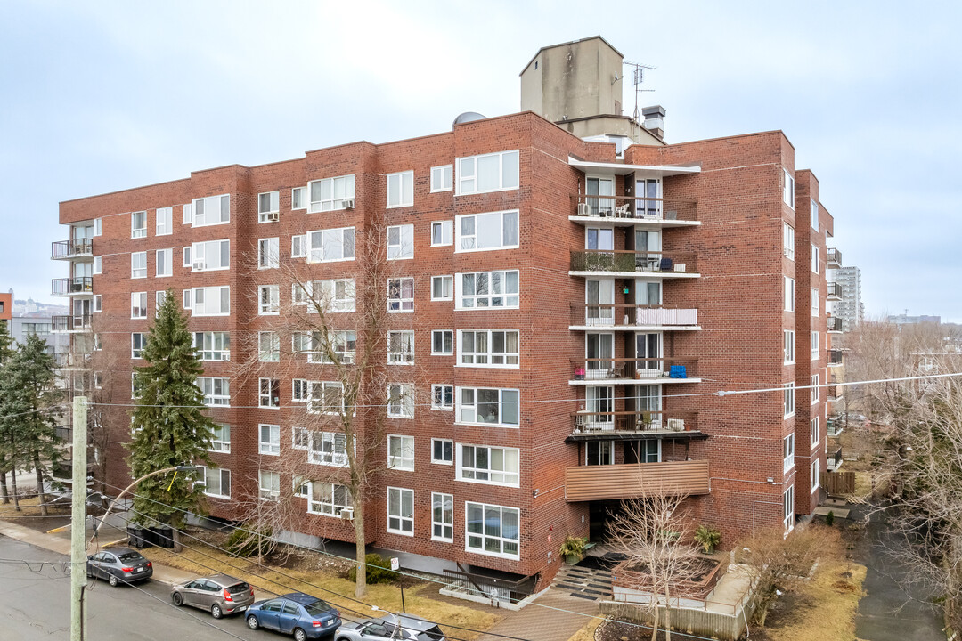 5300 Garland Pl in Montréal, QC - Building Photo